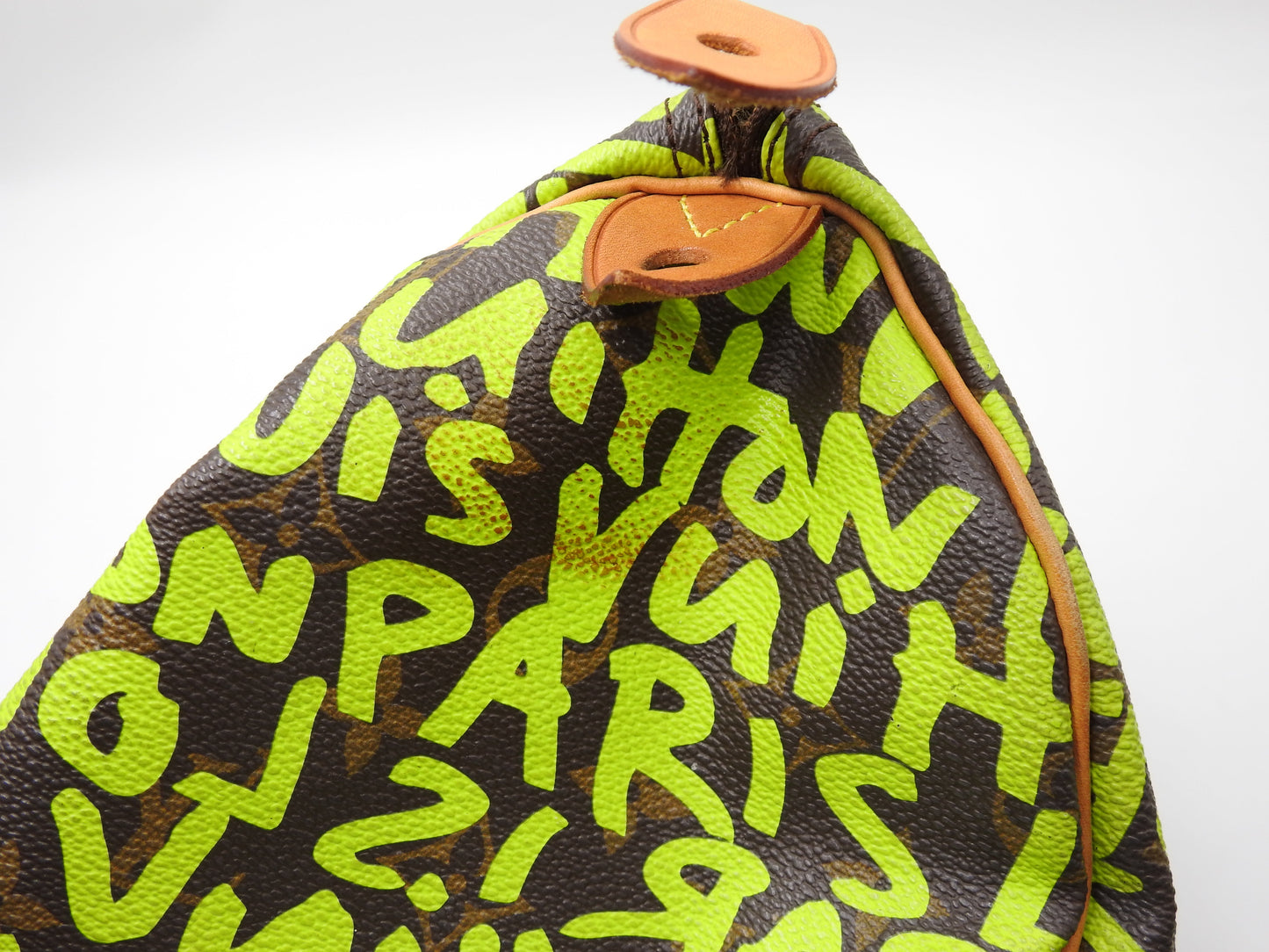 LOUIS VUITTON Monogram Graffiti Speedy 30 Boston Hand Bag Green M93706