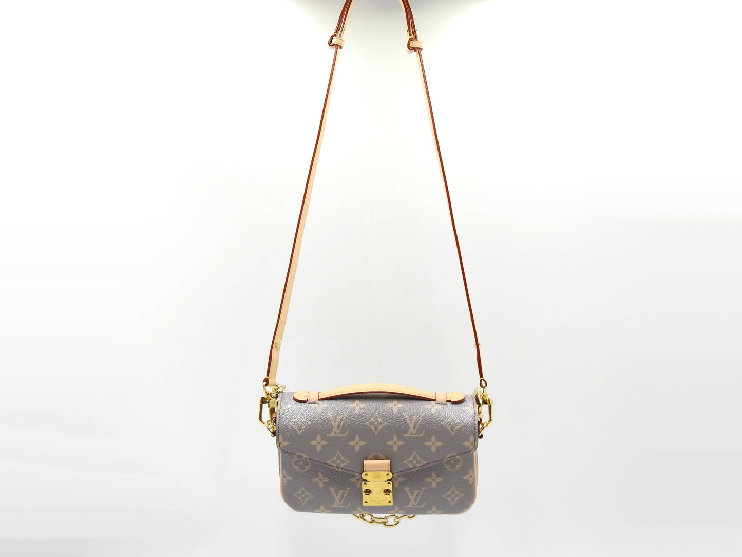 LOUIS VUITTON Monogram Pochette Metis EW Trianon Gray Shoulder Bag M12429