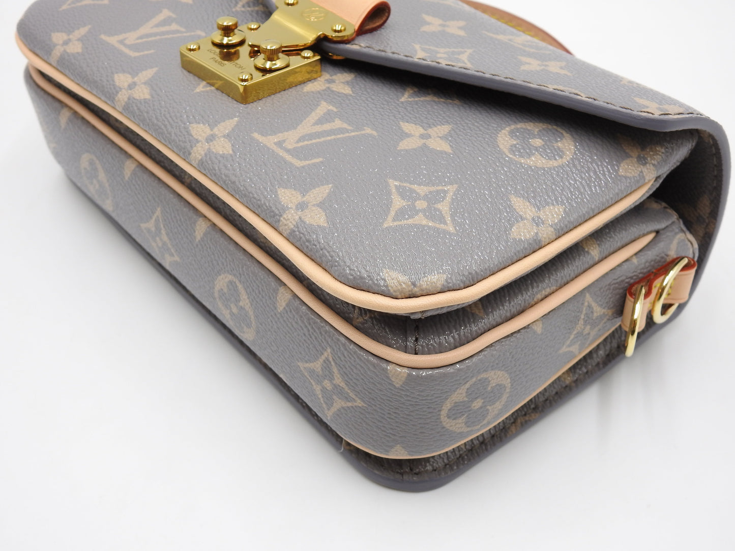 LOUIS VUITTON Monogram Pochette Metis EW Trianon Gray Shoulder Bag M12429