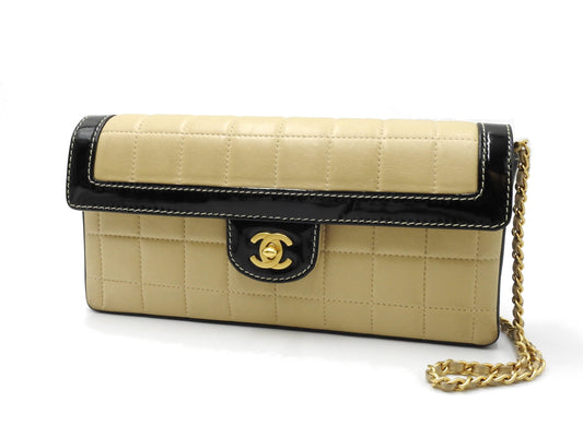 CHANEL Chocolate Bar Chain Shoulder Bag Lambskin Patent Beige Black A15316