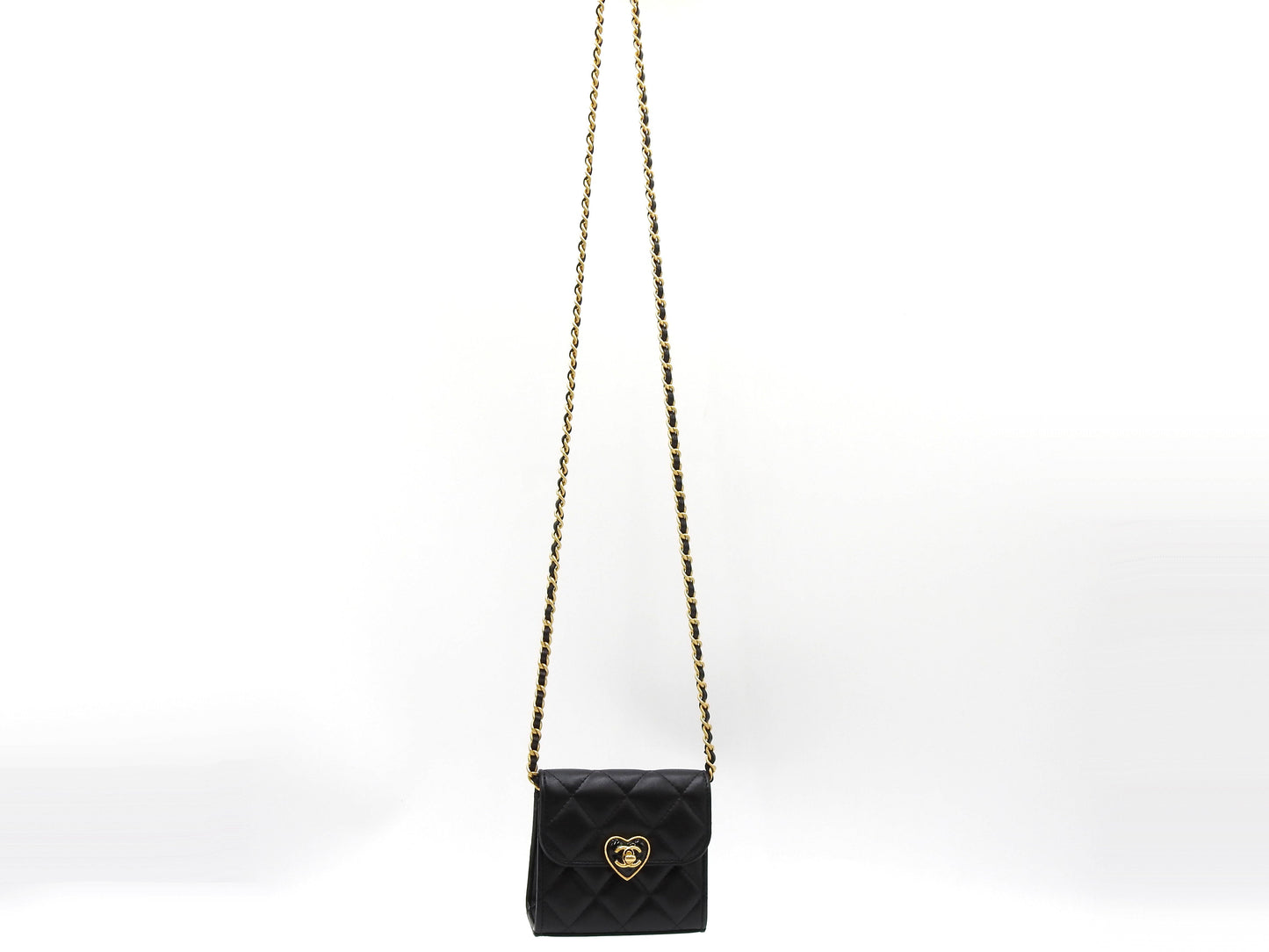 CHANEL CC Heart Matelasse Chain Clutch Shoulder Bag Lambskin Black AP3291