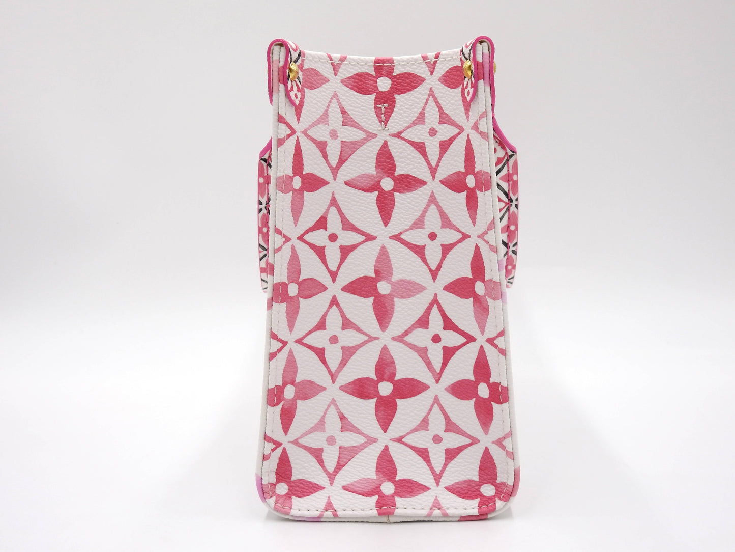 LOUIS VUITTON Monogram Giant By The Pool OnTheGO PM Hand Bag Pink M22976