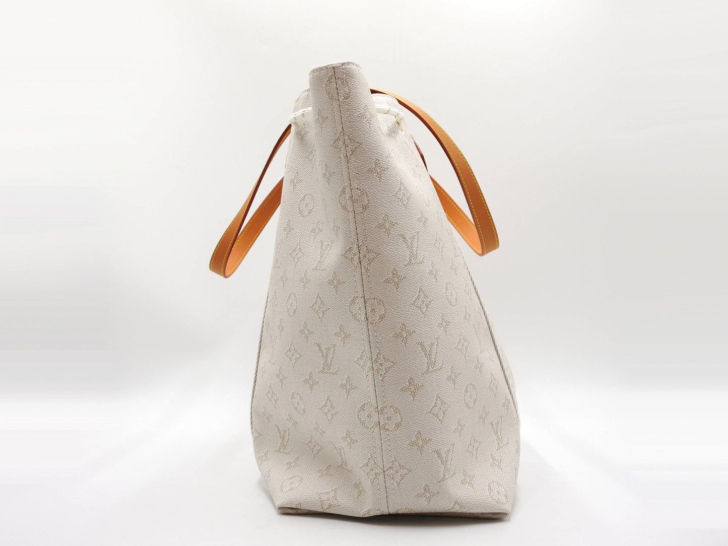 LOUIS VUITTON Monogram Heritage Marina Tote Shoulder Bag White M14652