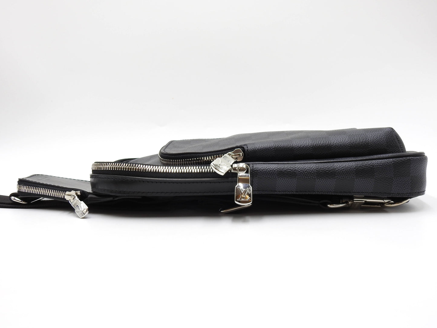 LOUIS VUITTON Damier Graphite Avenue Sling NM Shoulder Body Bag Mens N45302