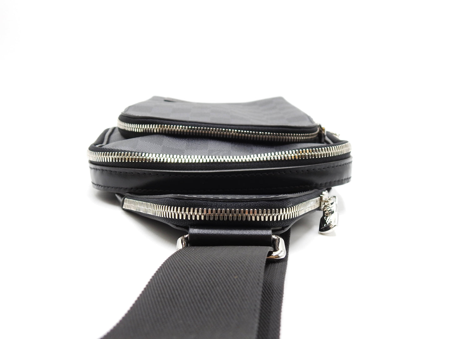 LOUIS VUITTON Damier Graphite Avenue Sling NM Shoulder Body Bag Mens N45302