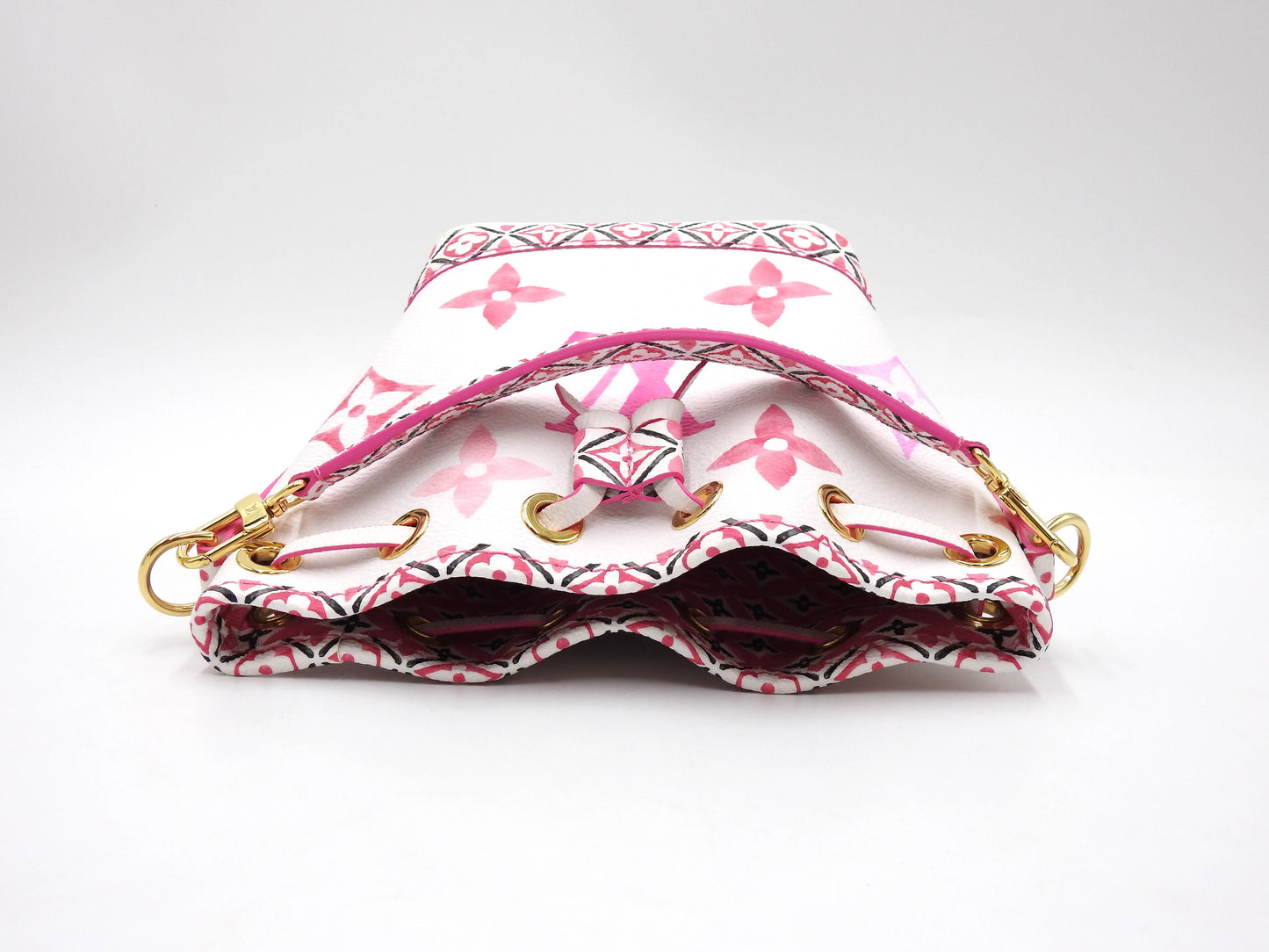 LOUIS VUITTON By The Pool Monogram Giant Nano Noe 2way Shoulder Bag M82386