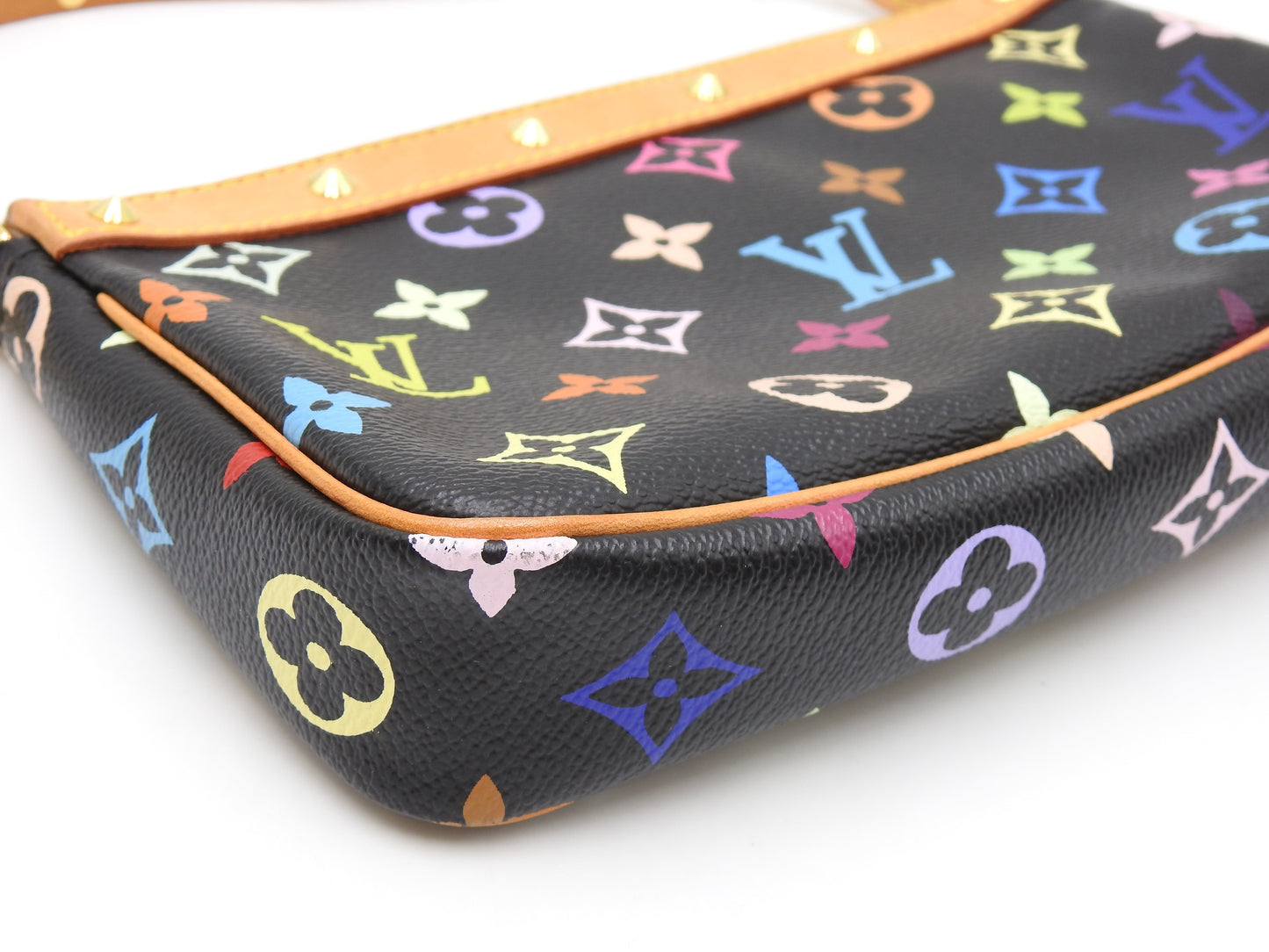LOUIS VUITTON Pochette Accessories Pouch Monogram Multicolor Black M92648